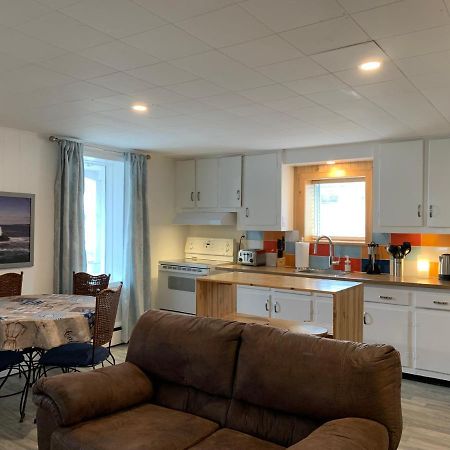 Appartement Chez Leon Grandes-Bergeronnes Zewnętrze zdjęcie