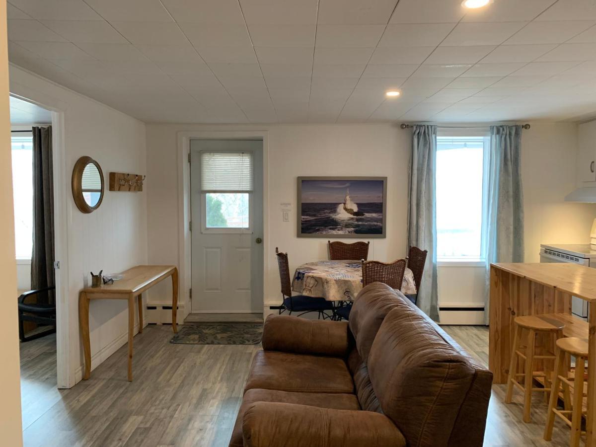 Appartement Chez Leon Grandes-Bergeronnes Zewnętrze zdjęcie